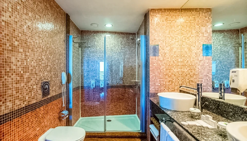 هتل آکوا ورد بلک آنتالیا